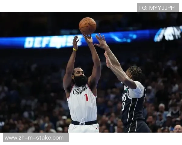 独行侠强势击败快船哈登虽奋战无奈空砍29分助攻11次